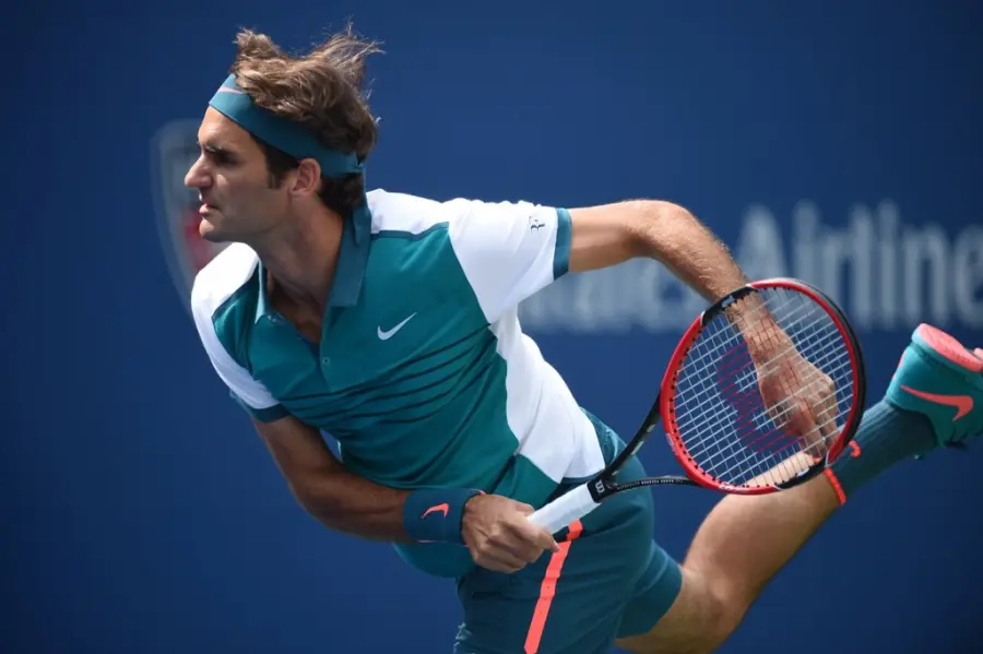 Atp Finals: Federer non fa sconti, batte Cilic è vola in semifinale, Zverev sconfitto da Sock