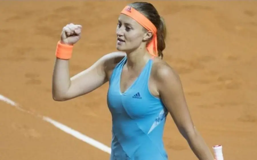Stoccarda: Mladenovic rimonta la Sharapova e vola in finale