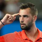 Paire cacciato dal villaggio olimpico, dopo la sconfitta contro Fognini