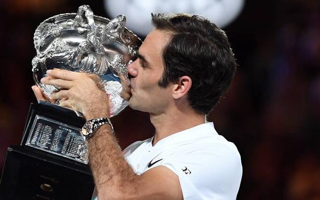 Australian Open: 'Lacrime da record per un immenso Roger Federer, che fa suo il  20° Slam'